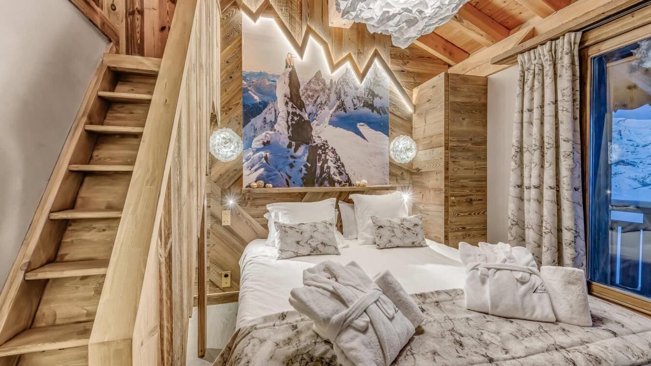 Photo of Bedroom in Les Almes