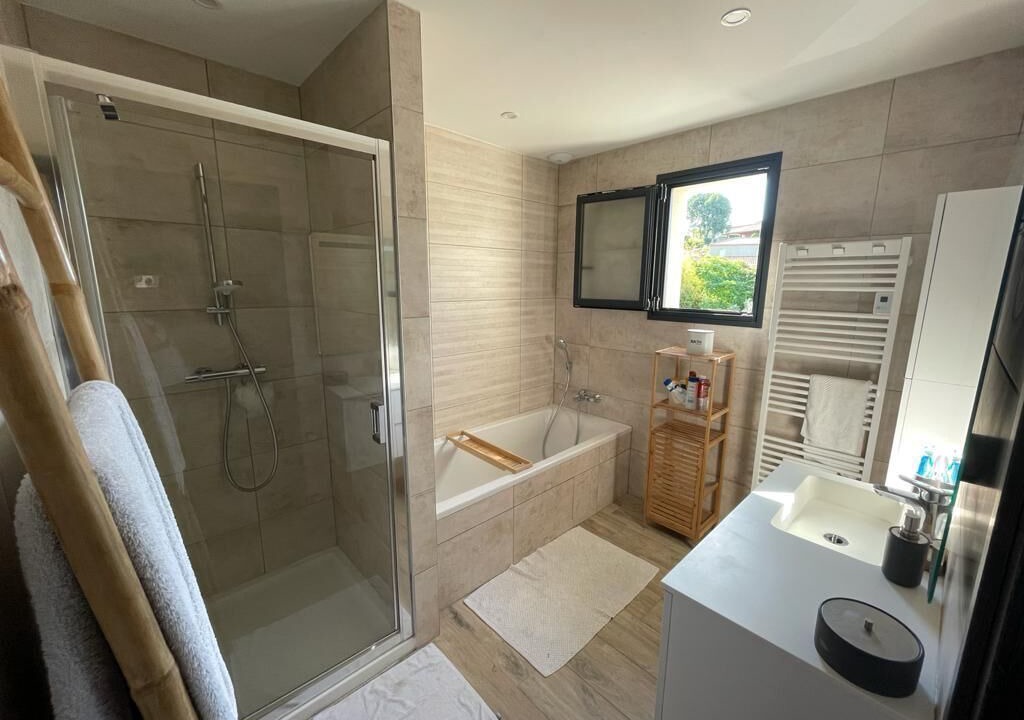 Photo of Bathroom in Aigues-Vives