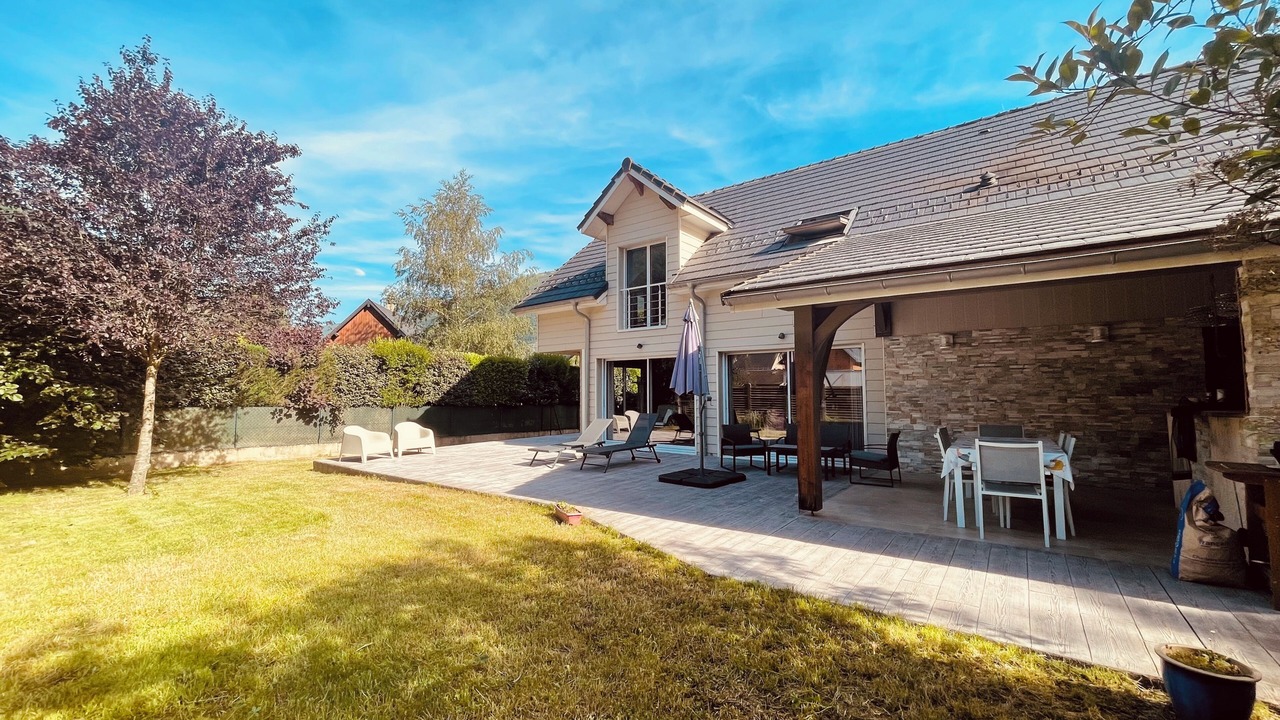 Photo of Outdoor in Saint-Mamet