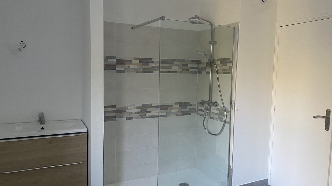 Photo of Bathroom in Sussargues