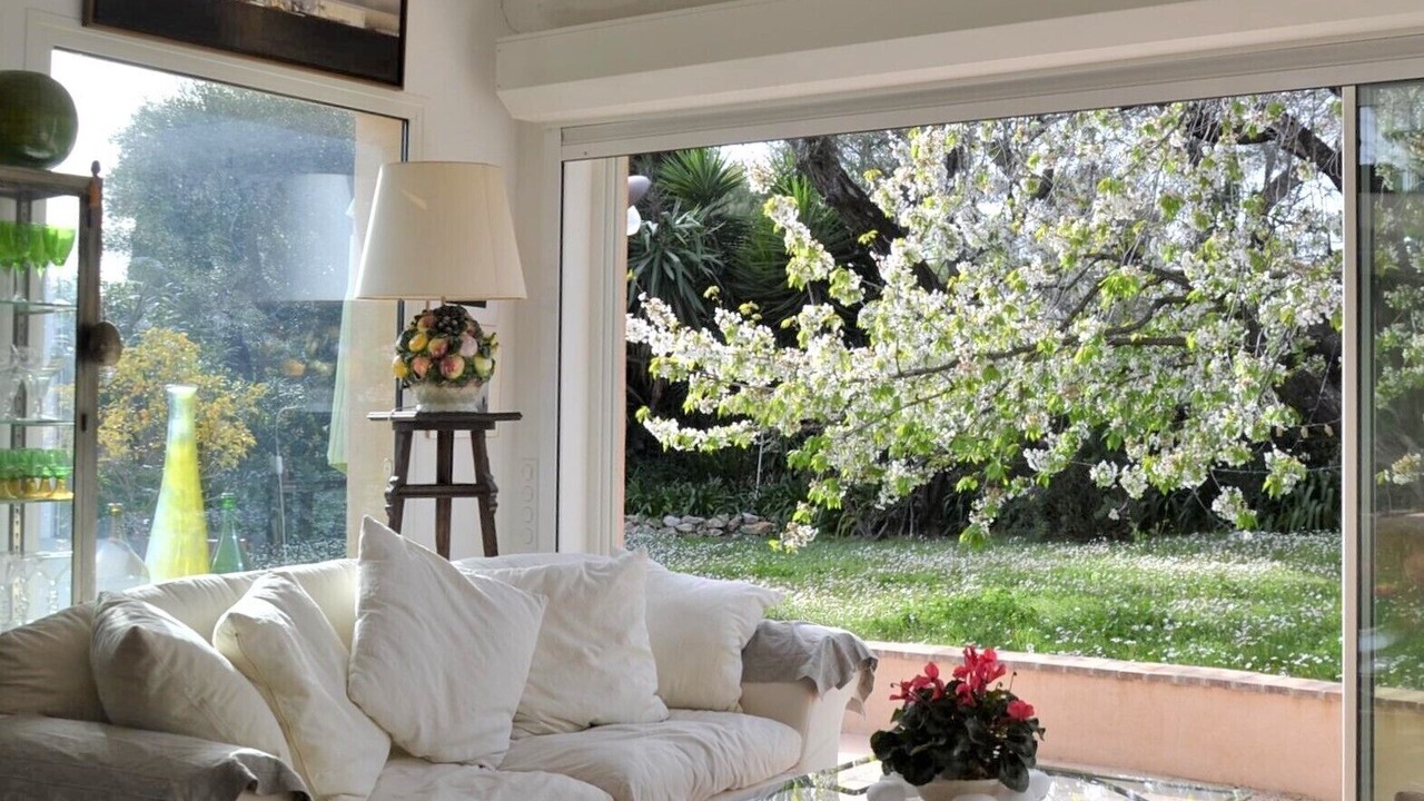Photo of Livingroom in Cap-d'Antibes
