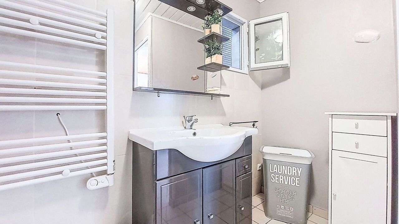 Photo of Bathroom in Begadan