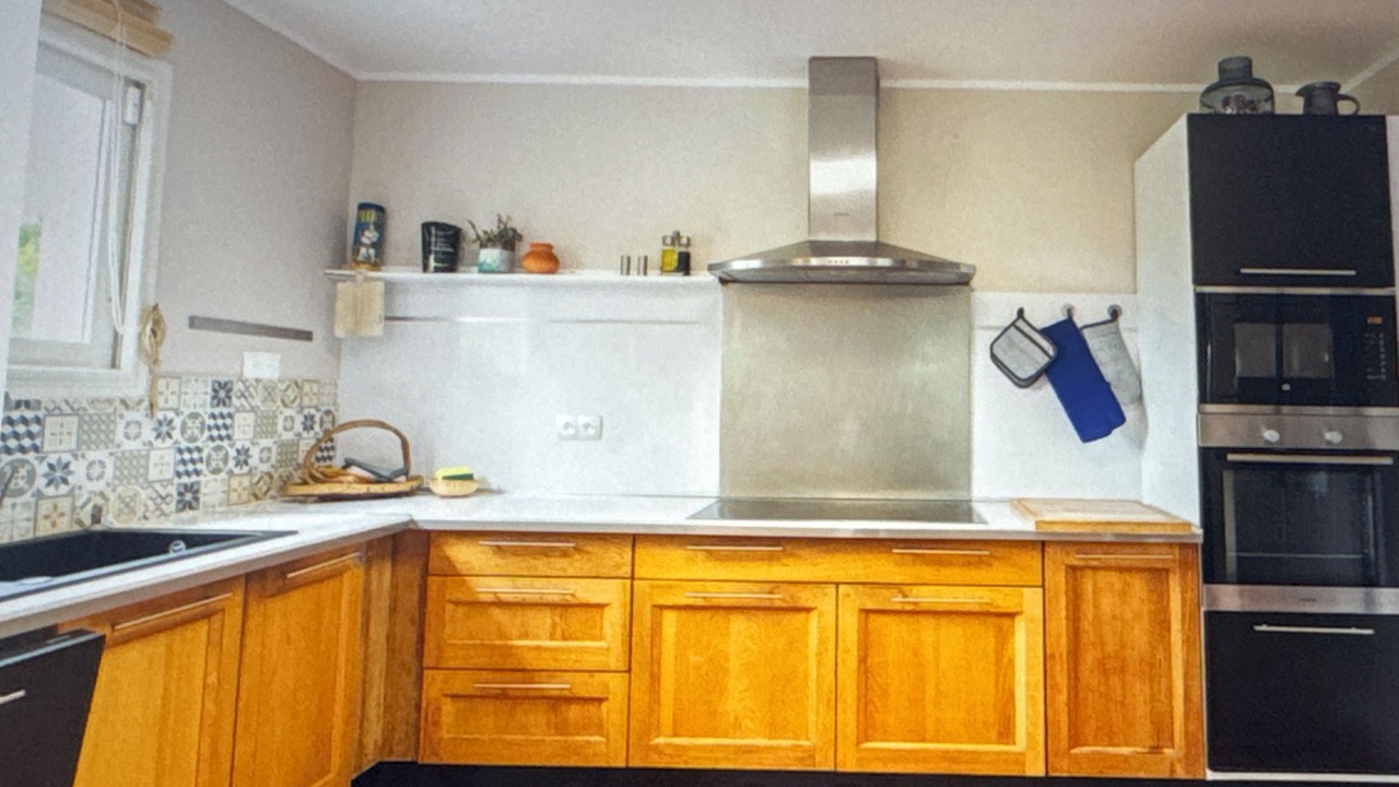 Photo of Kitchen in Saint-Denis