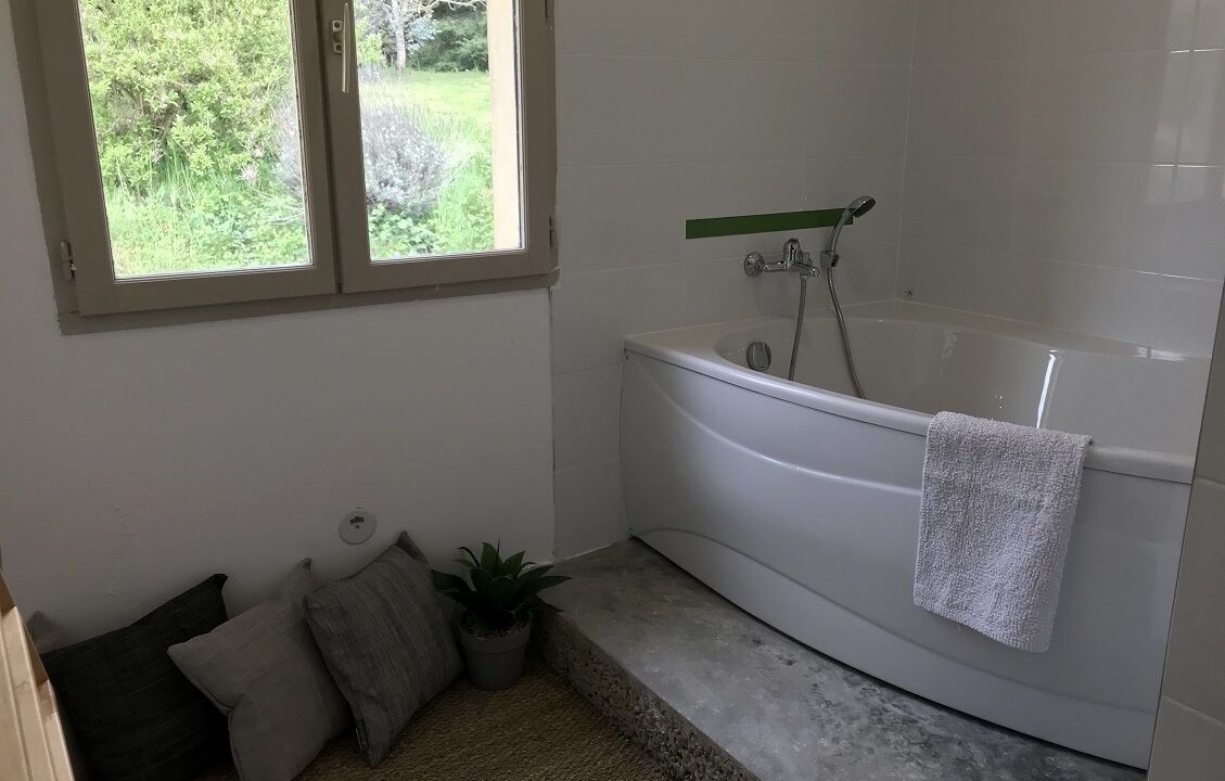 Photo of Bathroom in Saint-Denis