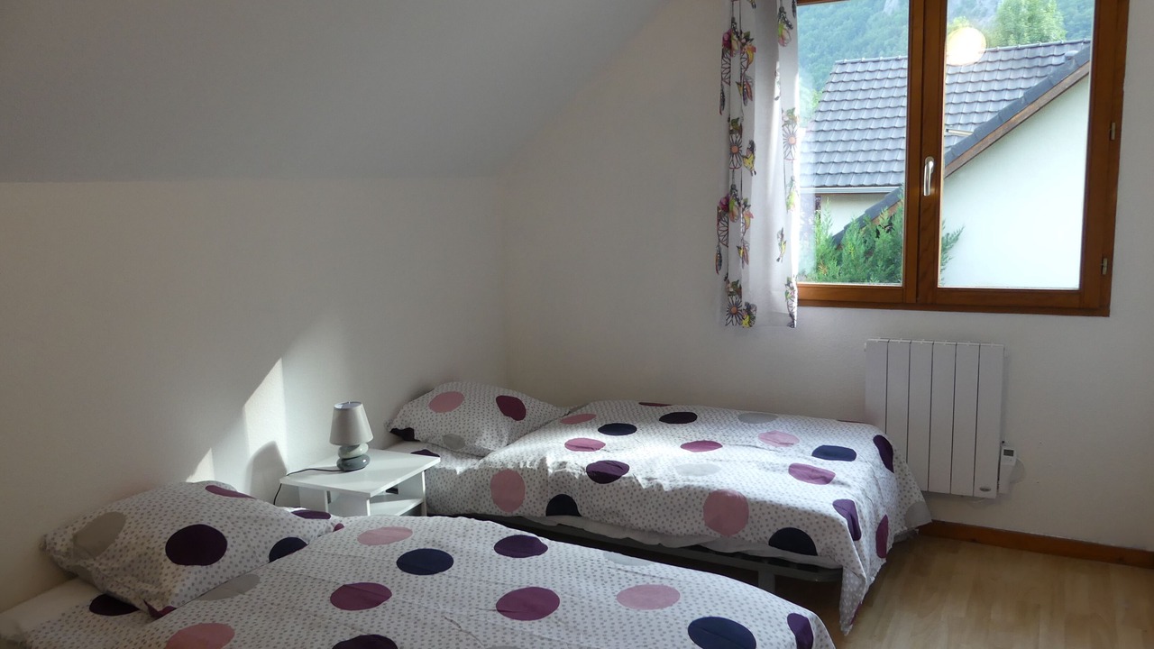 Photo of Bedroom in Le Bourg-d'Oisans
