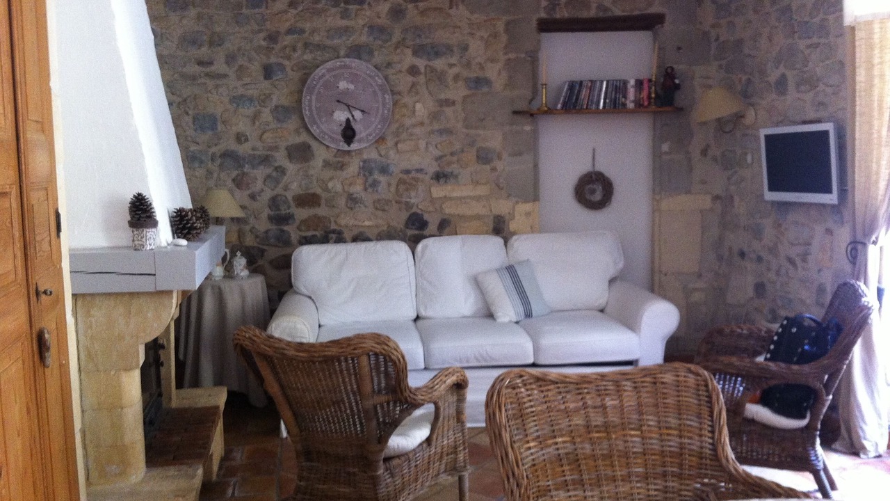 Photo of Livingroom in Boulbon