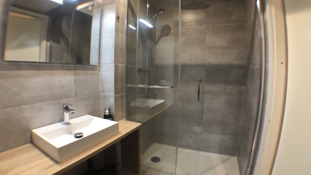 Photo of Bathroom in Duingt