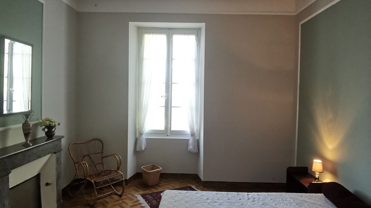 Photo of Bedroom in Begadan