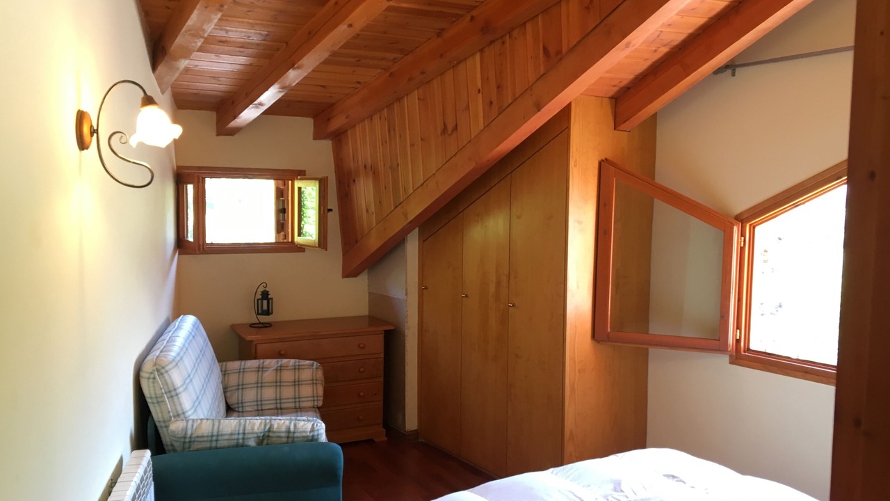 Photo of Bedroom in Esterri de Cardos