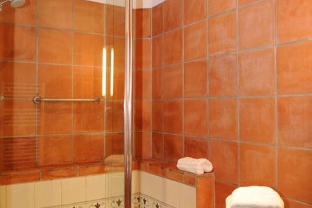 Photo of Bathroom in Alenya