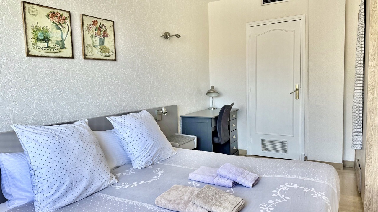 Photo of Bedroom in Menton