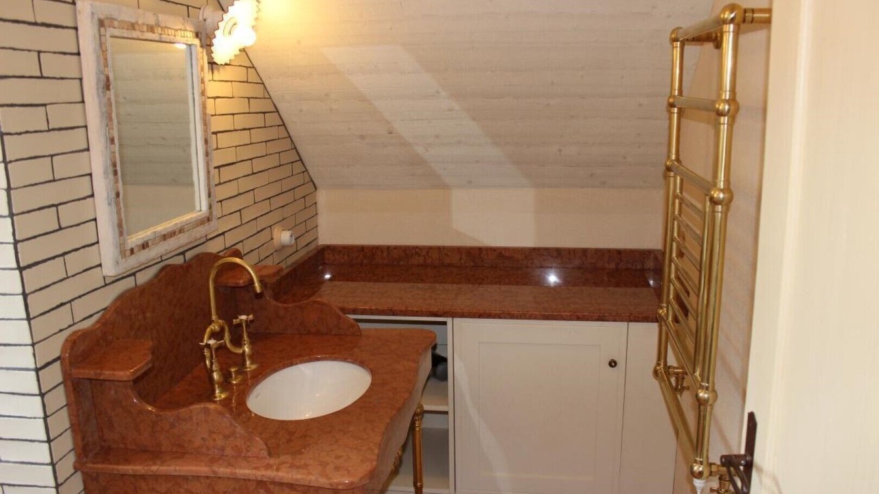 Photo of Bathroom in Brison-Saint-Innocent
