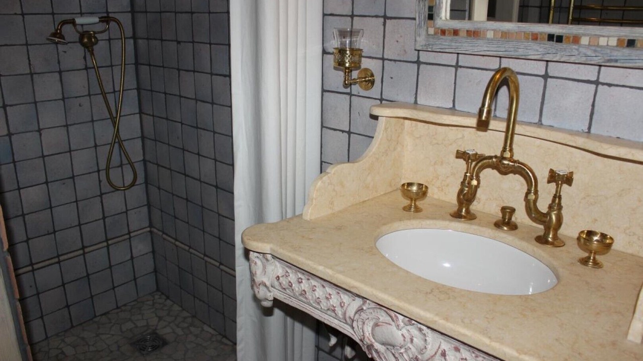 Photo of Bathroom in Brison-Saint-Innocent