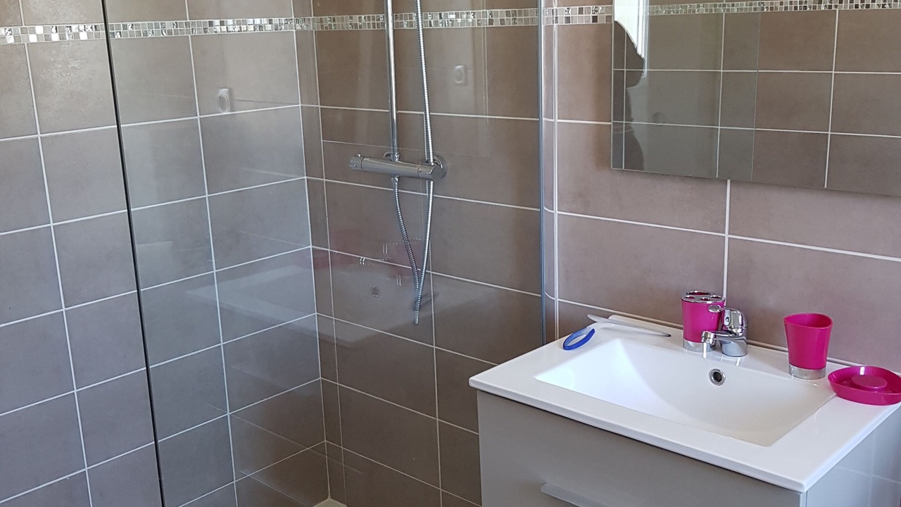 Photo of Bathroom in Brujas