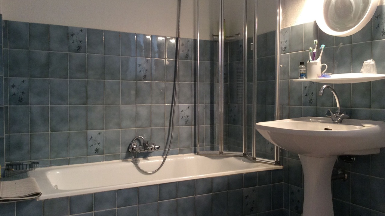 Photo of Bathroom in Peone