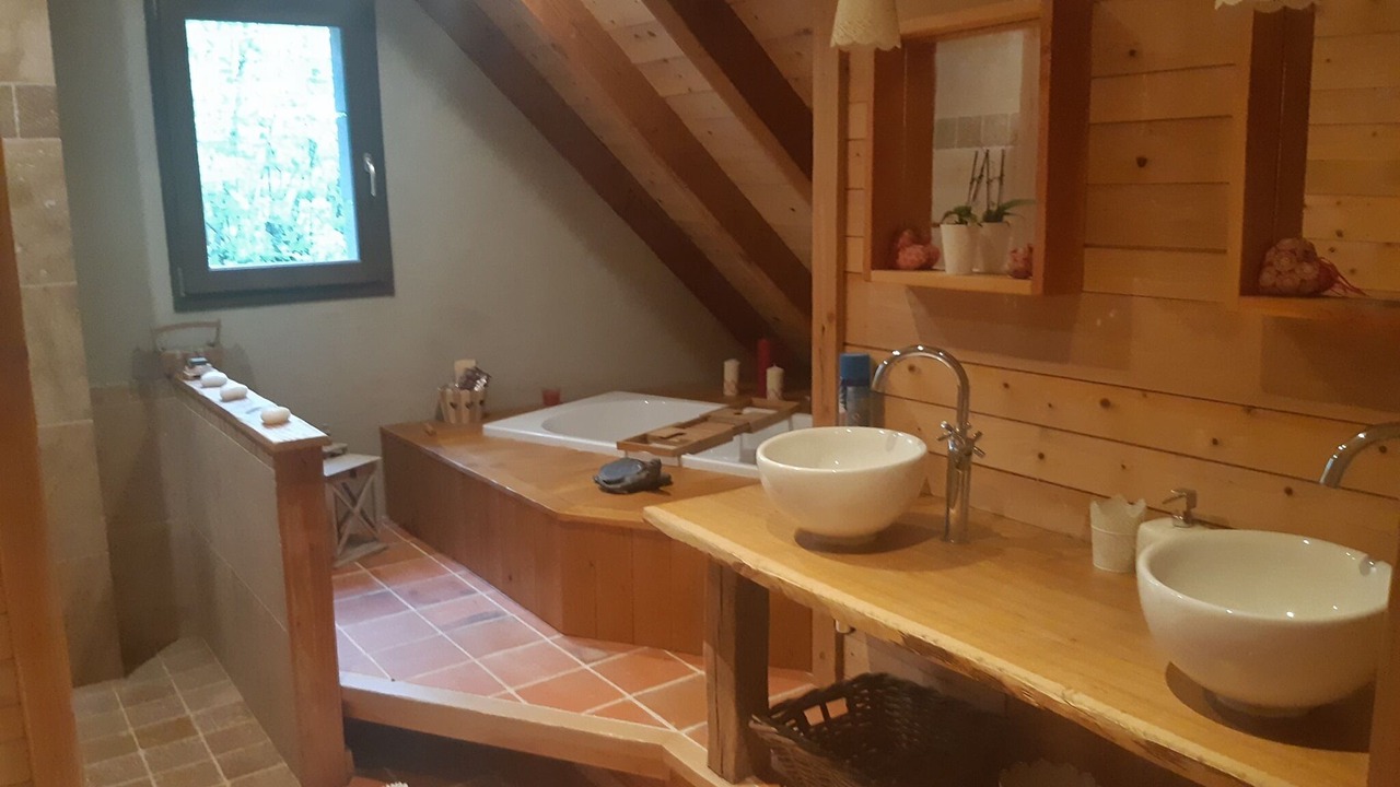 Photo of Bathroom in Paulhenc