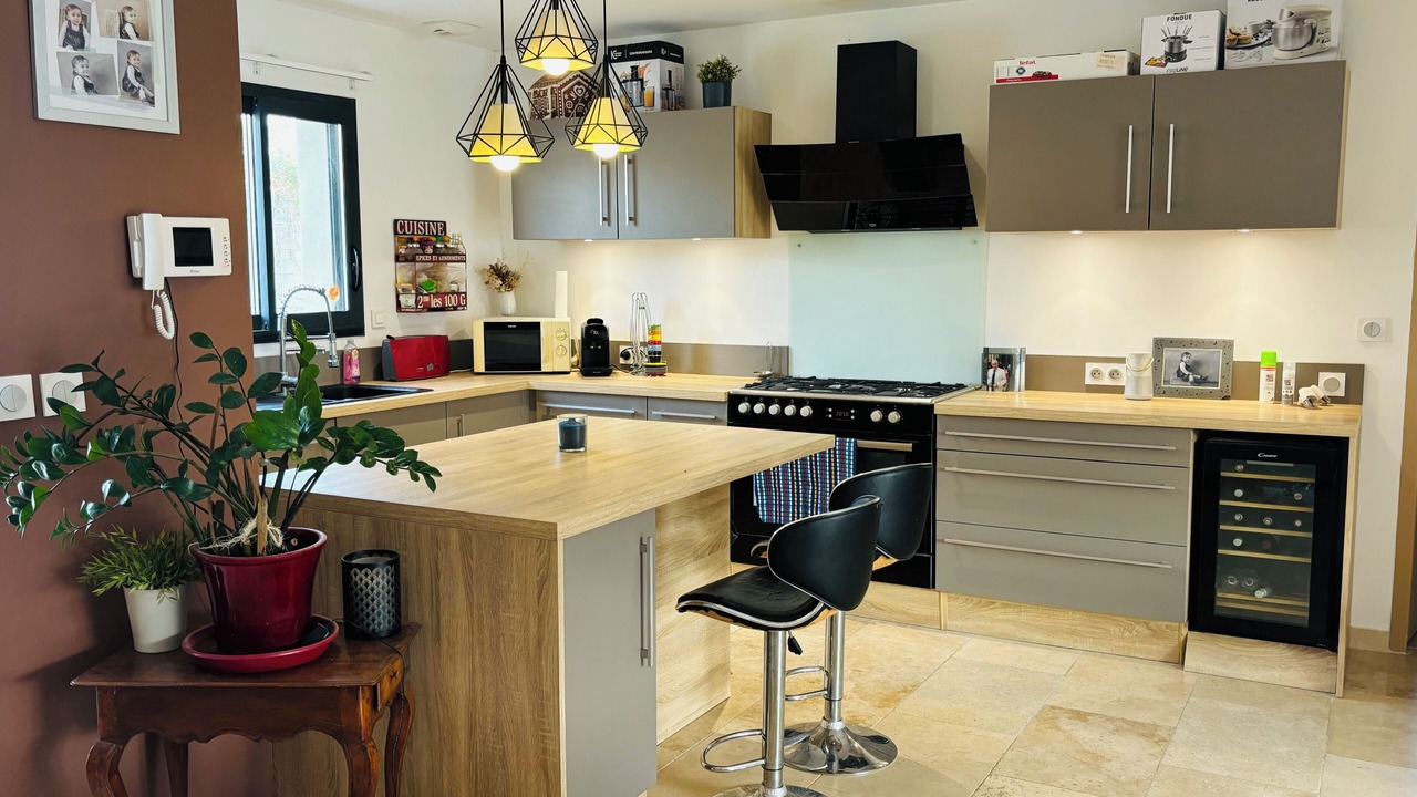 Photo of Kitchen in Saint-Laurent-d'Aigouze