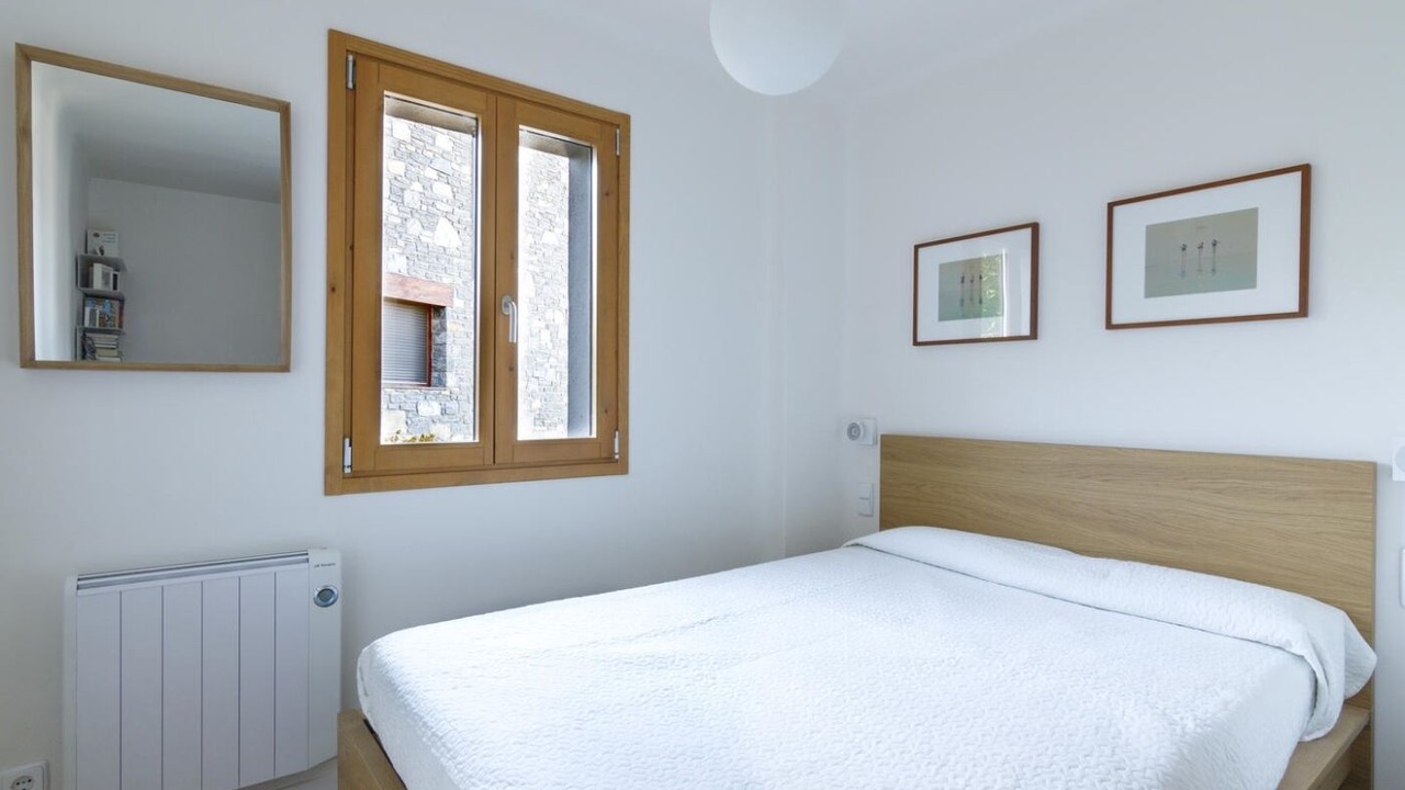 Photo of Bedroom in Alp