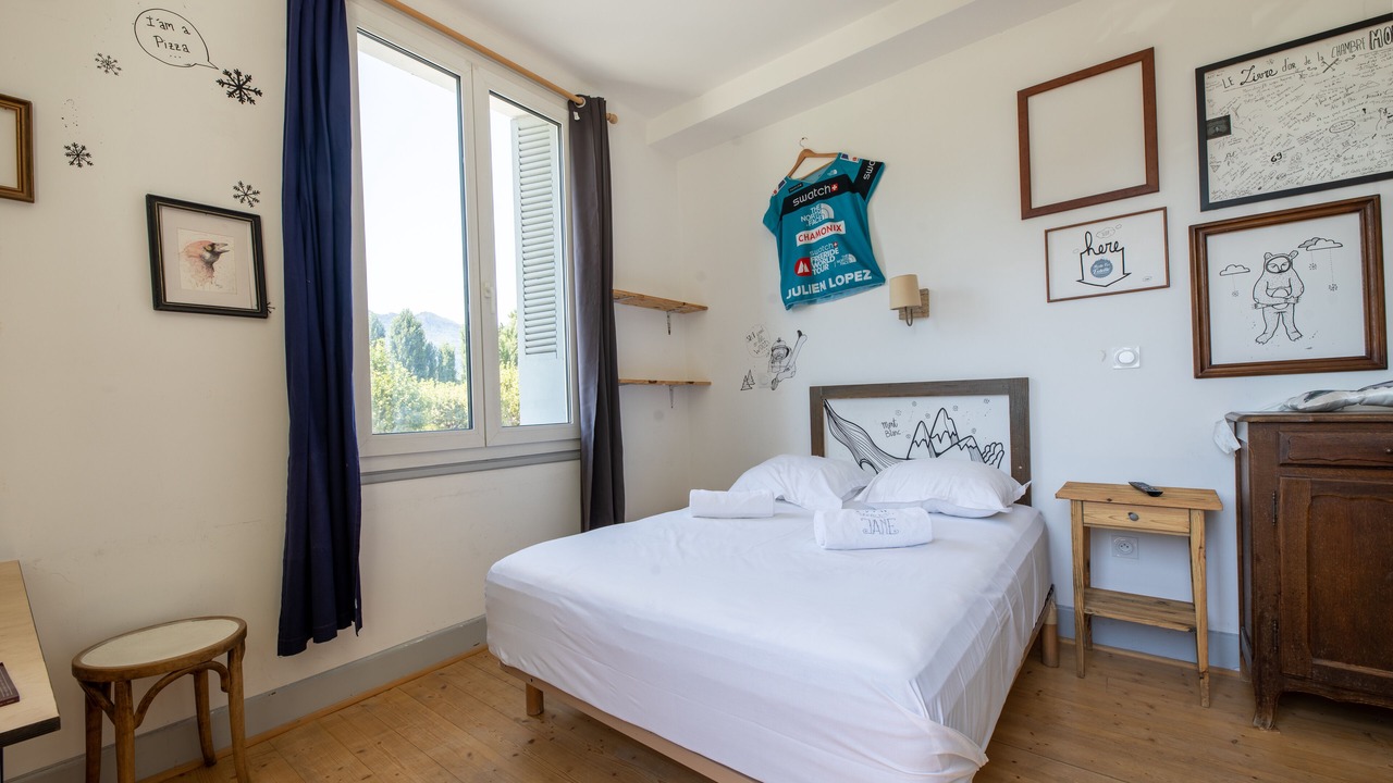 Photo of Bedroom in Aix-les-Bains