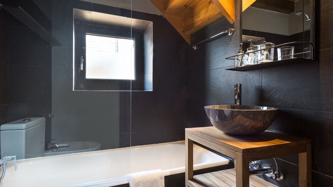 Photo of Bathroom in Garos