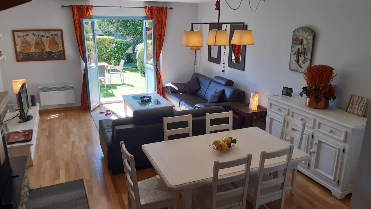 Photo of Livingroom in Palau-de-Cerdagne