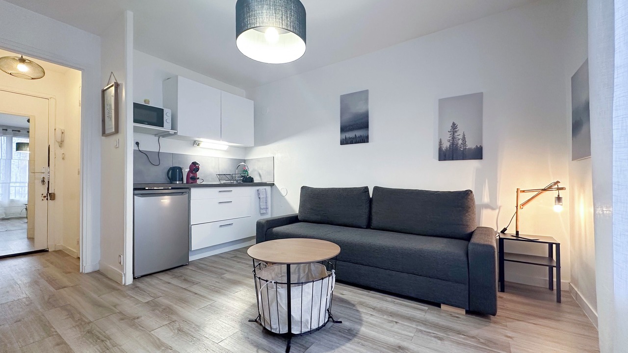 Photo of Livingroom in Grenoble City Centre