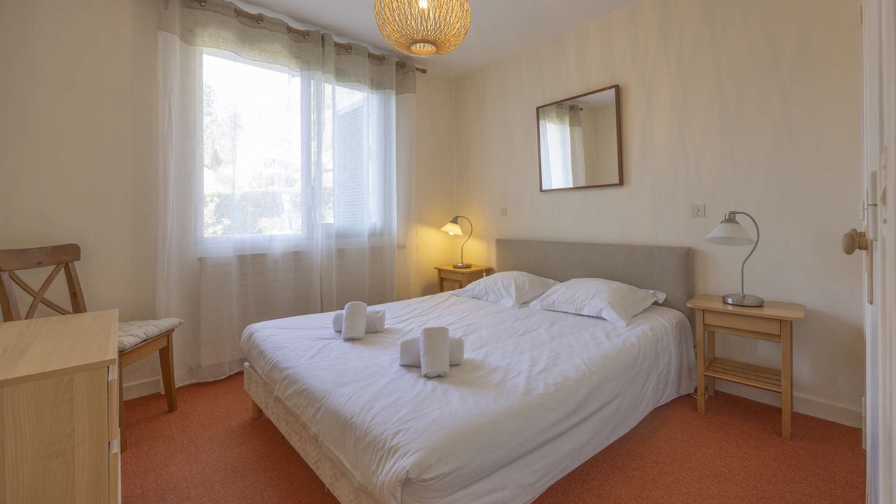 Photo of Bedroom in Veyrier-du-Lac