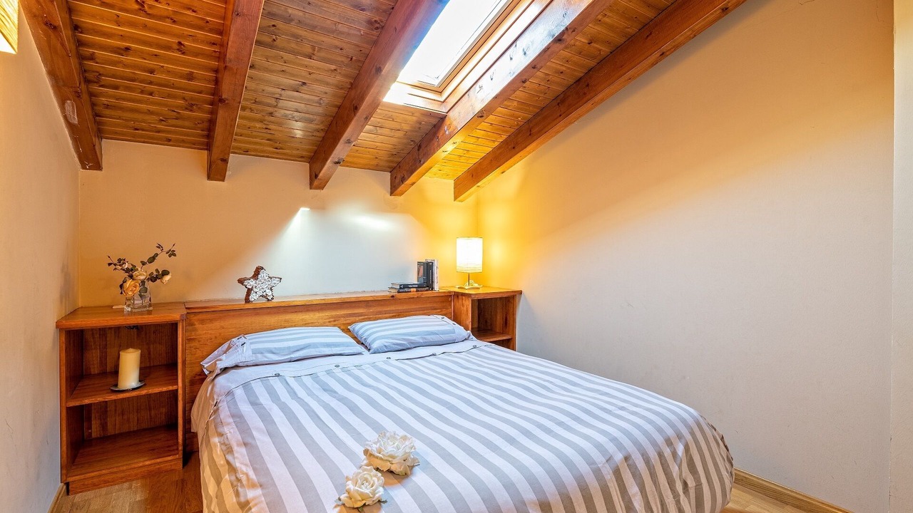 Photo of Bedroom in Estavar