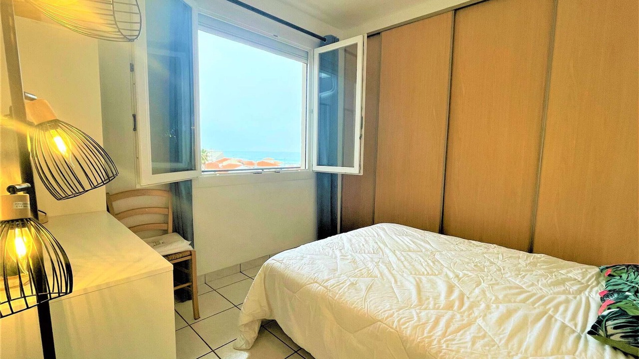 Photo of Bedroom in Saint-Cyprien Plage