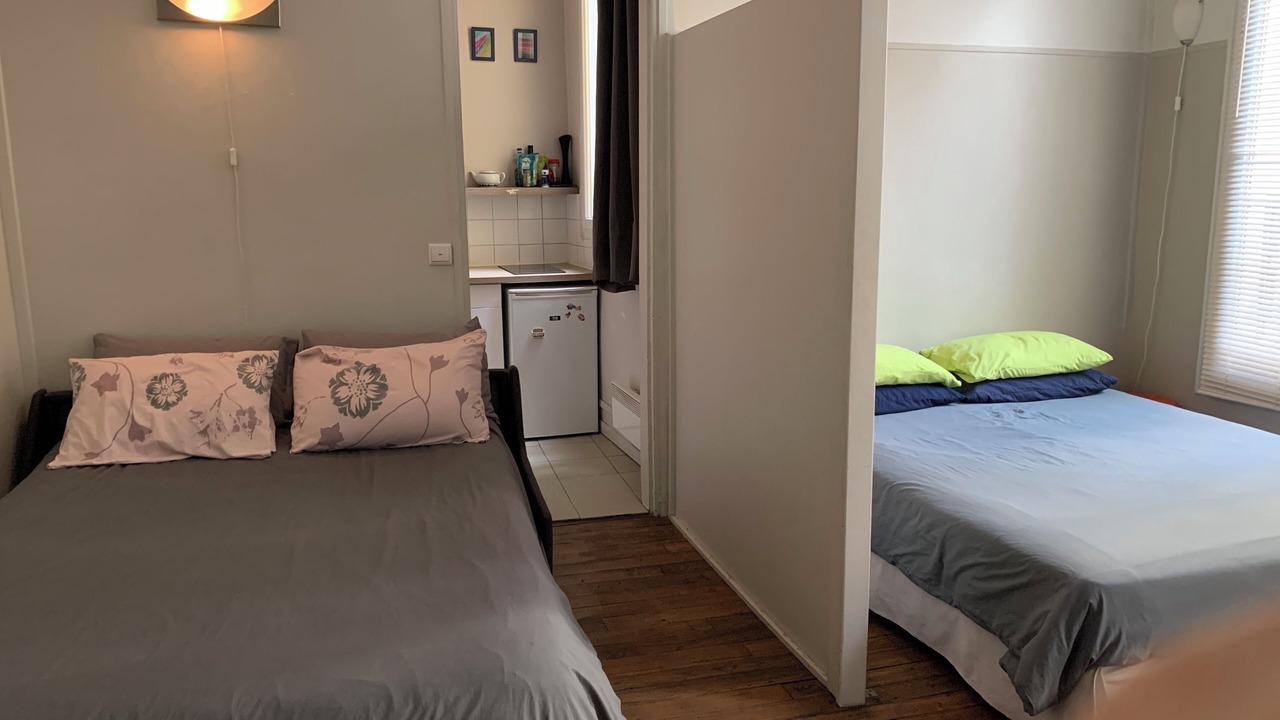 Photo of Bedroom in Arts-et-Metiers