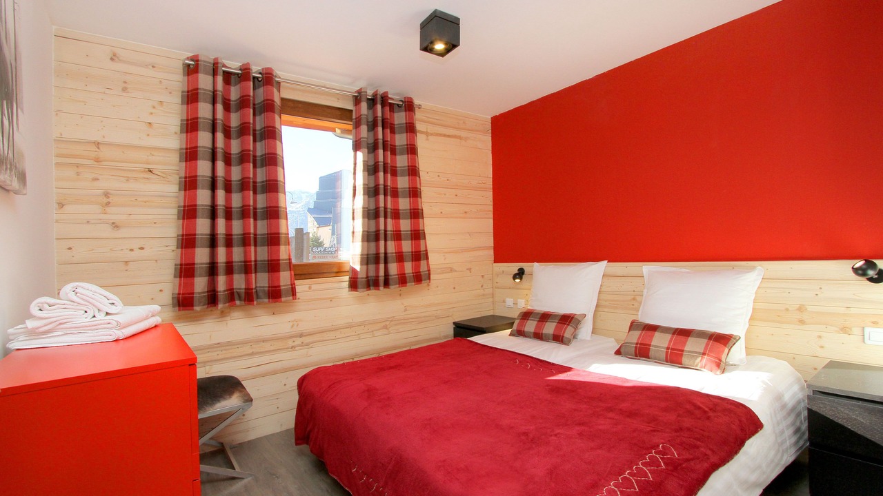 Photo of Bedroom in Mont-de-Lans