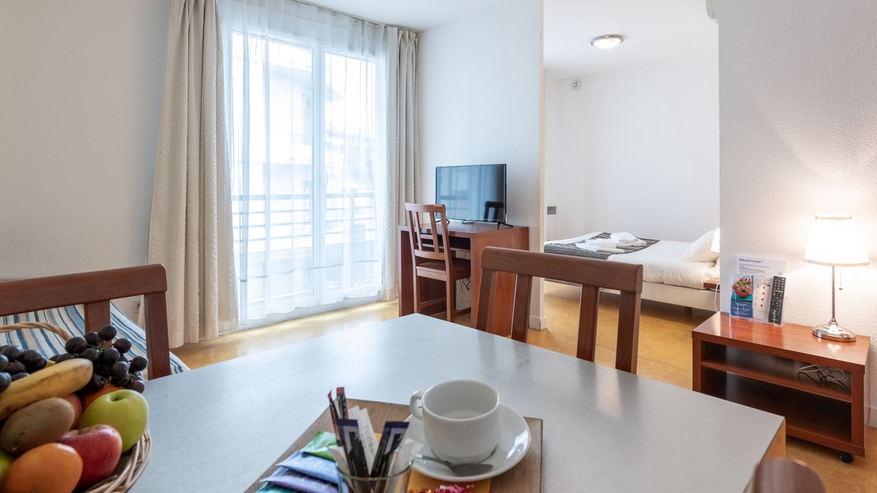 Photo of Livingroom in Grenoble City Centre
