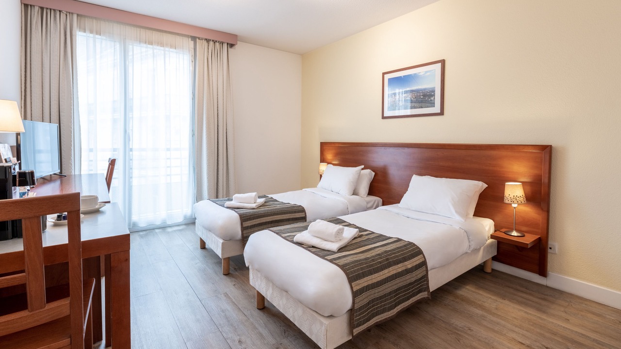 Photo of Bedroom in Grenoble City Centre