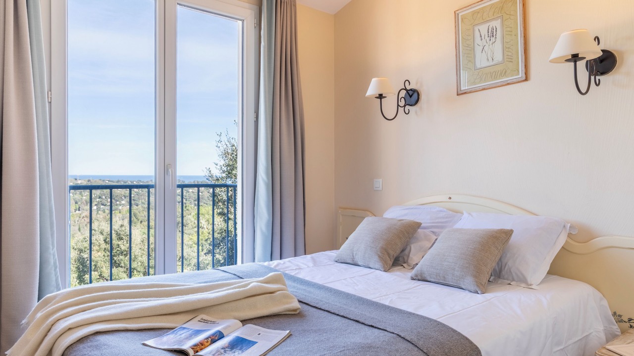Photo of Bedroom in Les Restanques