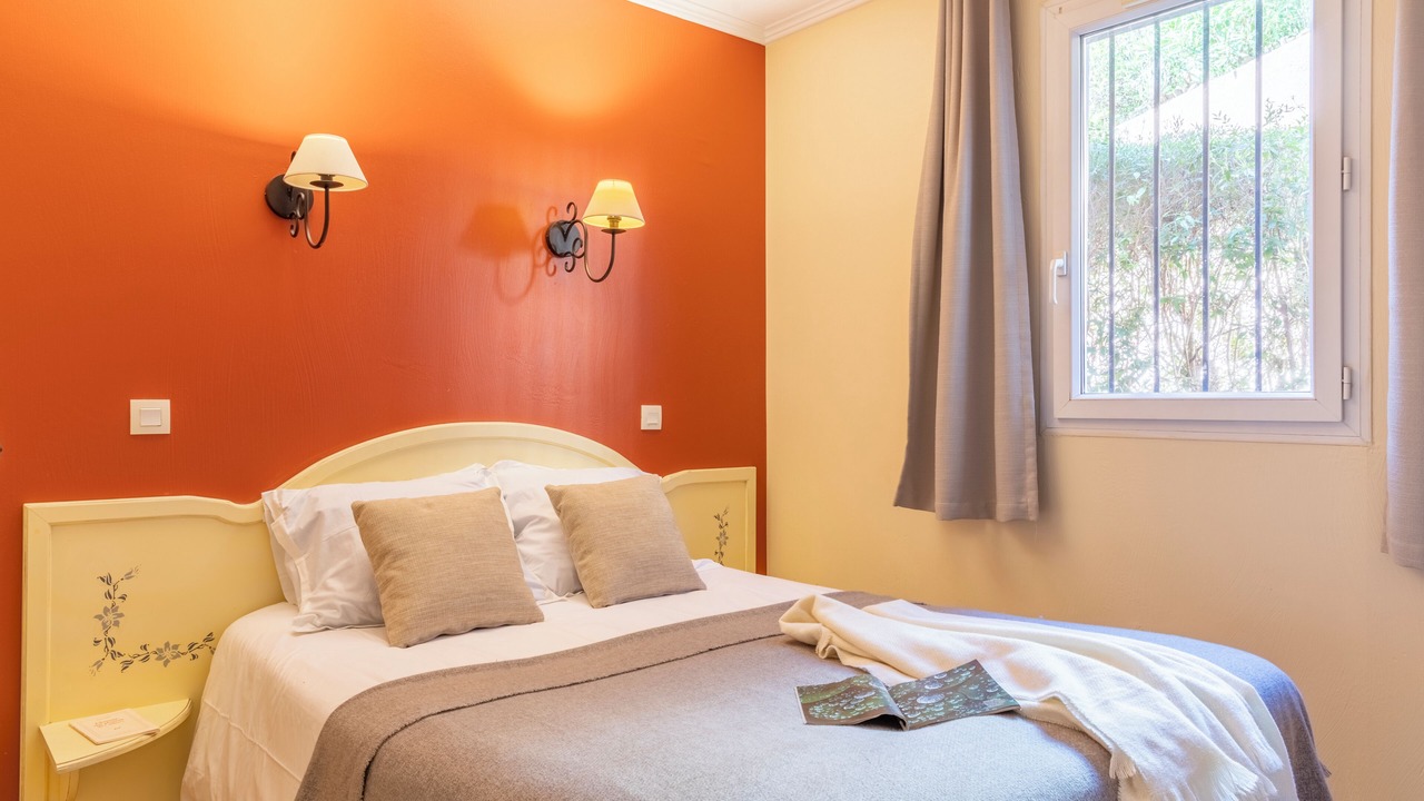 Photo of Bedroom in Les Restanques