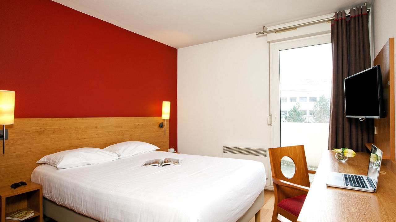 Photo of Bedroom in Saint Michel - Mairie