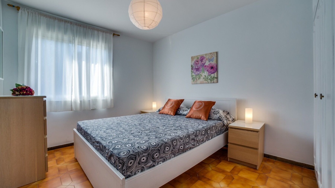 Photo of Bedroom in Palafolls