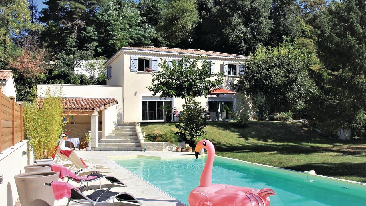 Photo of Others in Montelimar