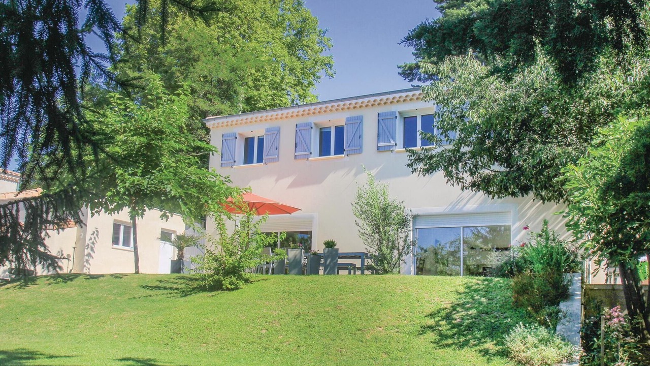 Photo of Others in Montelimar