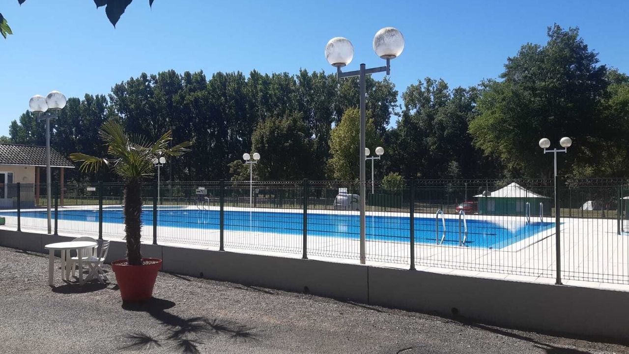 Photo of Outdoor in Bagnac-sur-Cele