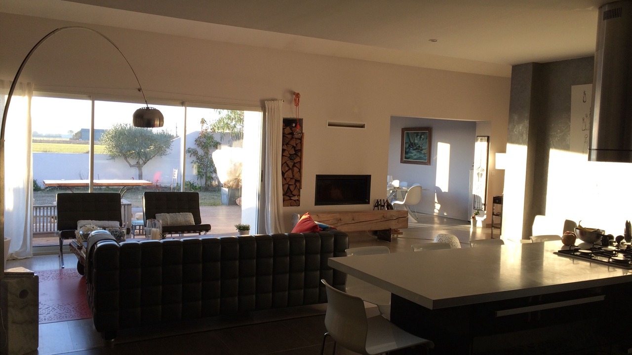 Photo of Livingroom in Saint-Laurent-d'Aigouze