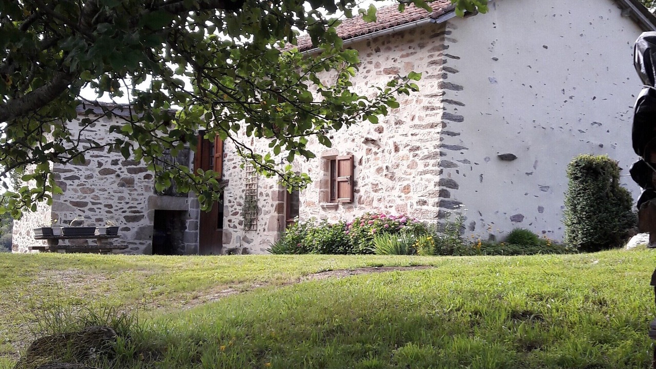 Photo of Outdoor in Siran