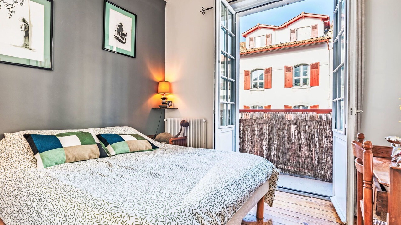 Photo of Bedroom in Saint-Jean-de-Luz