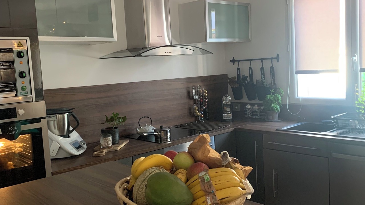 Photo of Kitchen in Ensues-la-Redonne