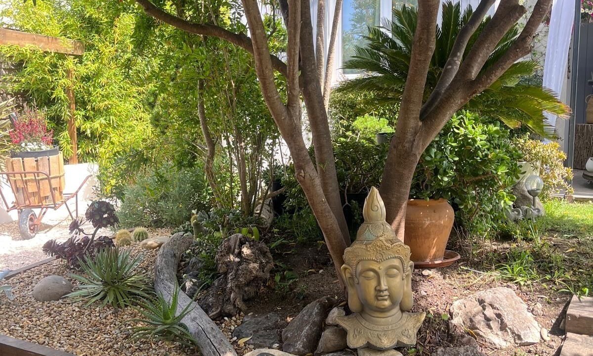 Photo of Outdoor in Ensues-la-Redonne