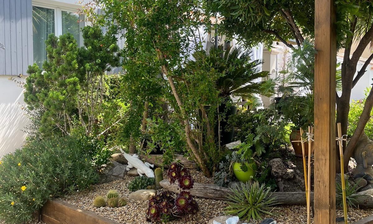 Photo of Outdoor in Ensues-la-Redonne