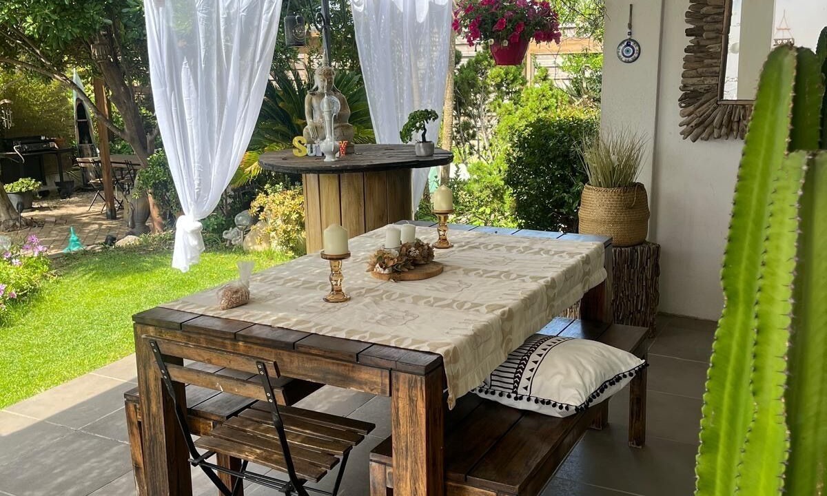 Photo of Outdoor in Ensues-la-Redonne
