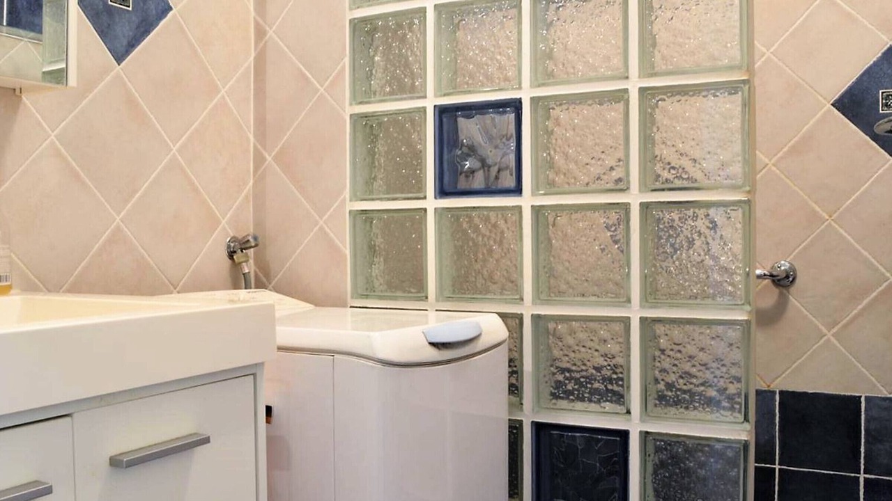Photo of Bathroom in Le Lavandou