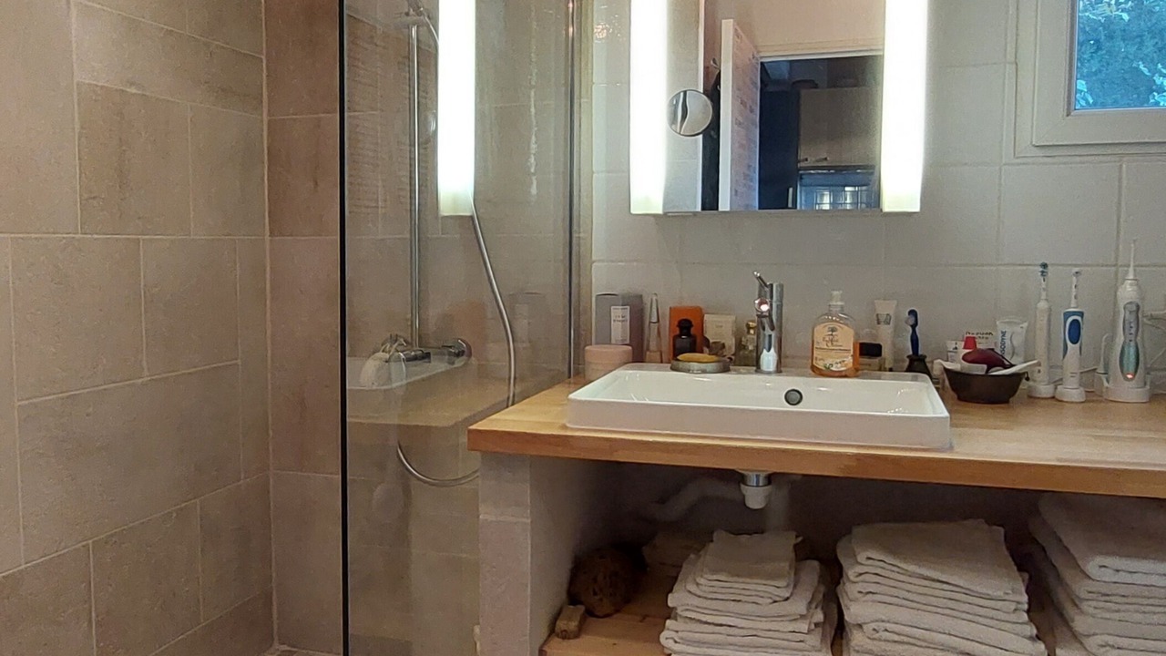 Photo of Bathroom in Vinsobres