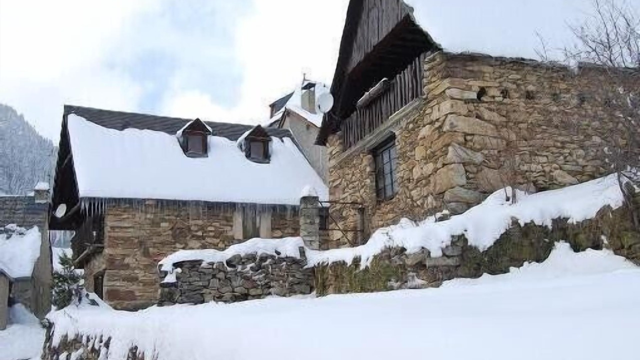 Photo of Outdoor in Bourg-d'Oueil